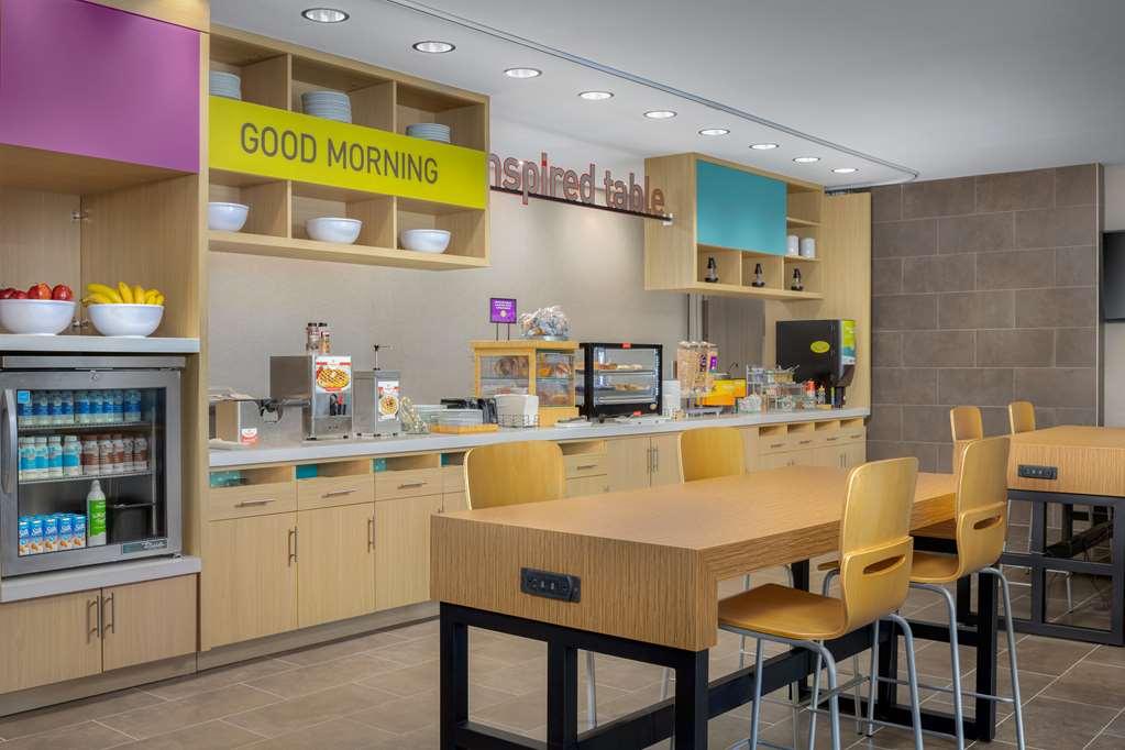 Home2 Suites By Hilton Boston Franklin Restaurant bilde